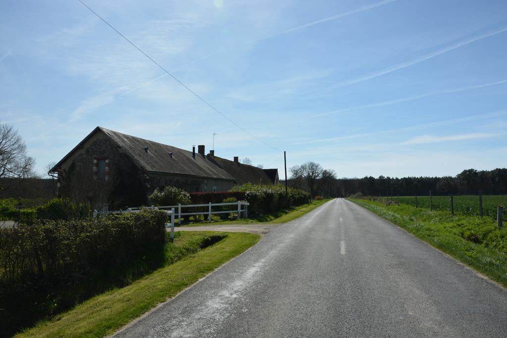 Hotel Tartigousse à Saint-Aignan  Extérieur photo