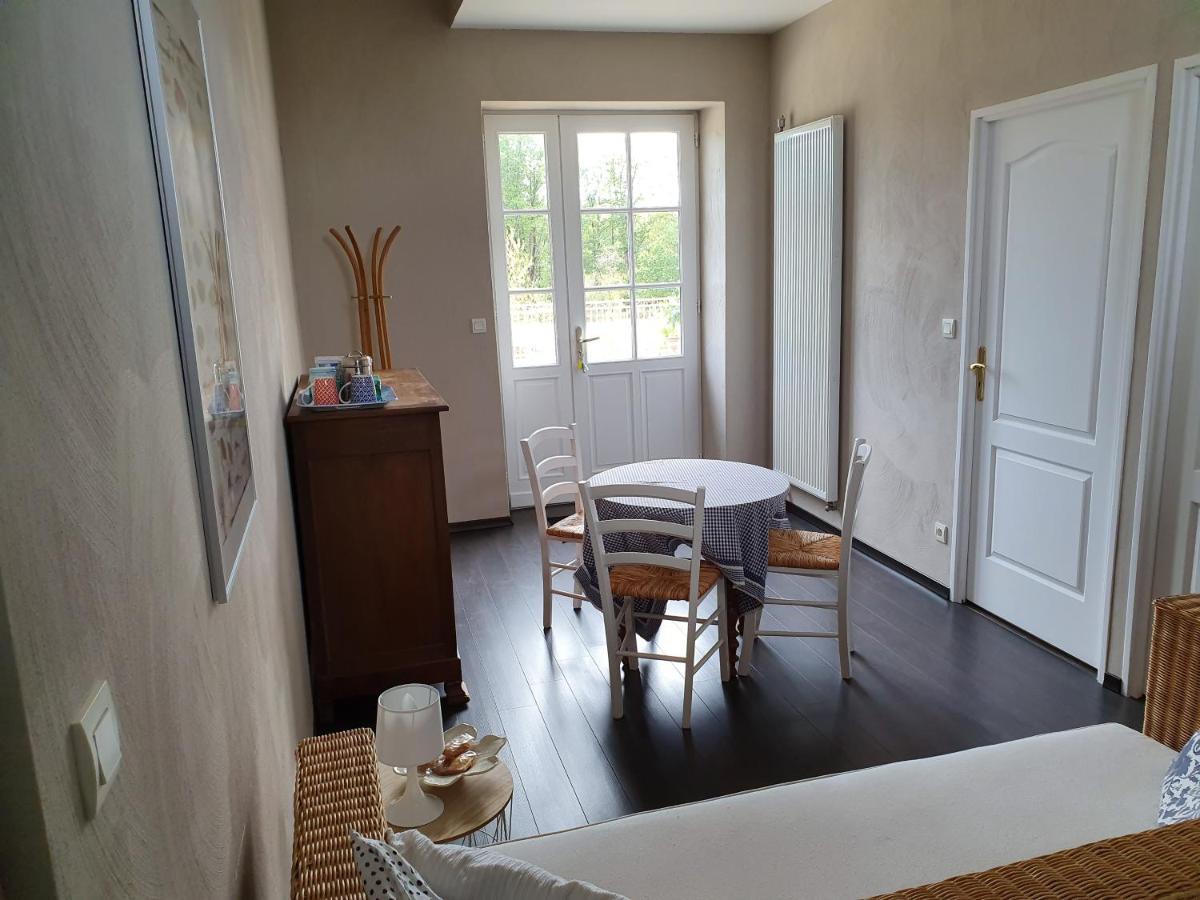 Hotel Tartigousse à Saint-Aignan  Extérieur photo